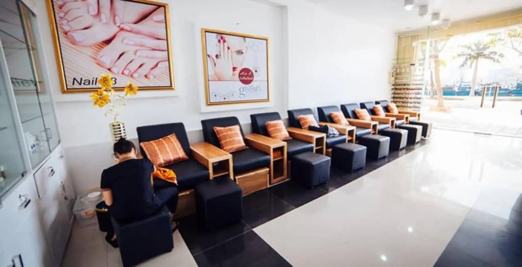 Bezel Hotel - photo 11