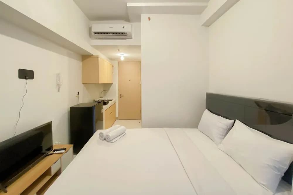 Studio Furnished With Comfort Design At Tokyo Riverside Pik 2 Apartment - photo 4