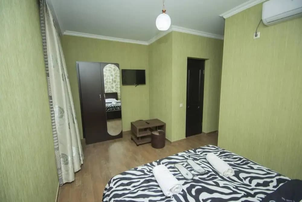 Hotel Elegant 2 - photo 5