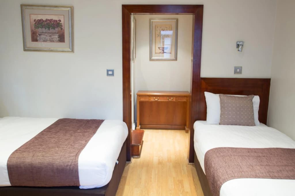 Garden View Hotel - photo 3
