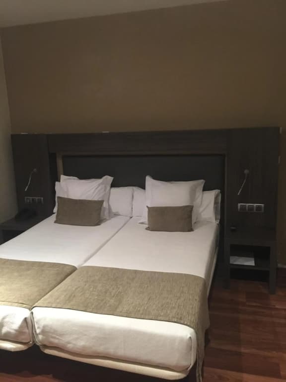 Hotel Oasis - photo 21