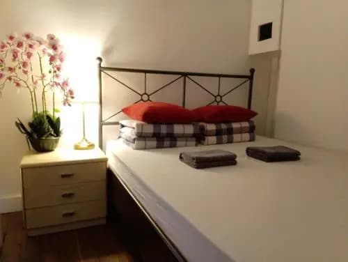 K & C Bed and Breakfast - photo 1