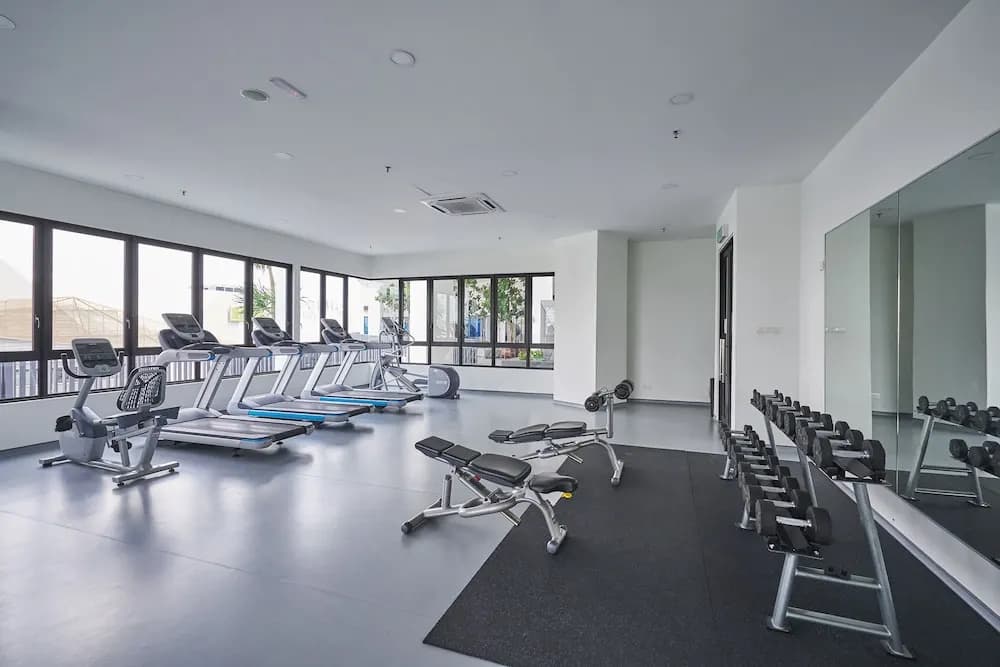 OYO Home 1143 Elegant 2br I-soho I-city - photo 15