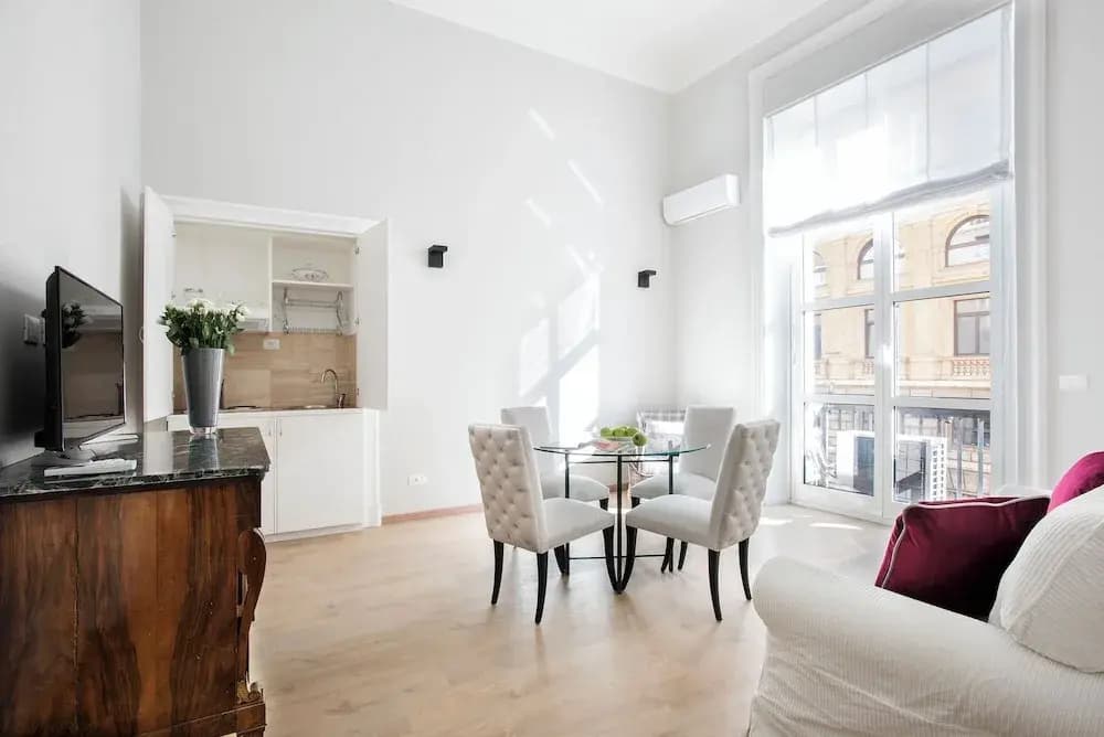 Prestigious Apartments Via Barberini - photo 24