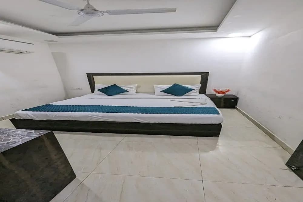 Hotel The Green Arrow - photo 2