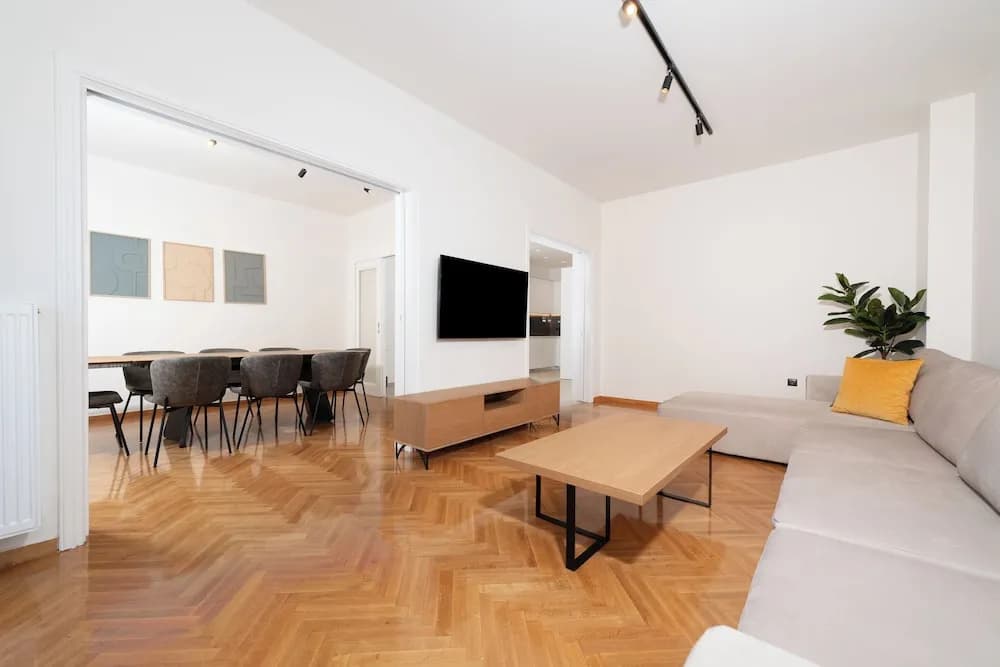 Kolonaki Elegant Apartment with Balcony - photo 1