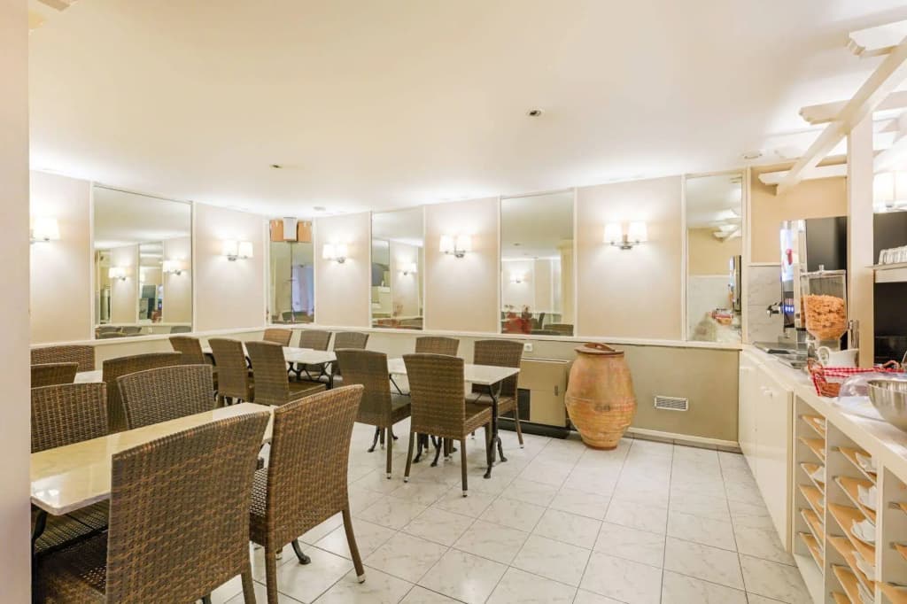 Hôtel Charing Cross - photo 19