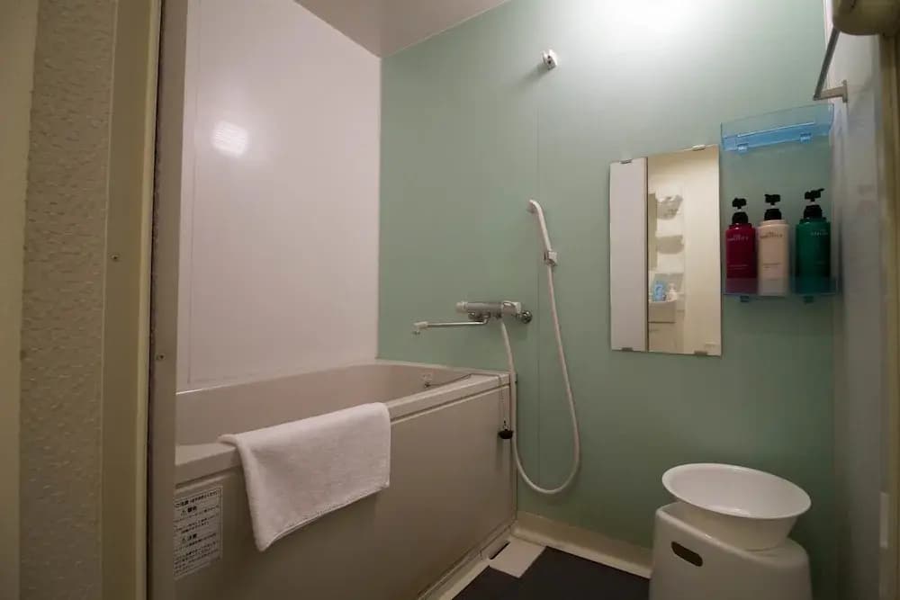 Intercity Osaka Service Apartment - photo 9