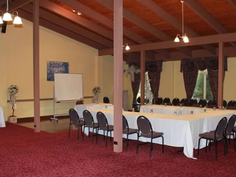 Melaleuca Lodge - photo 19