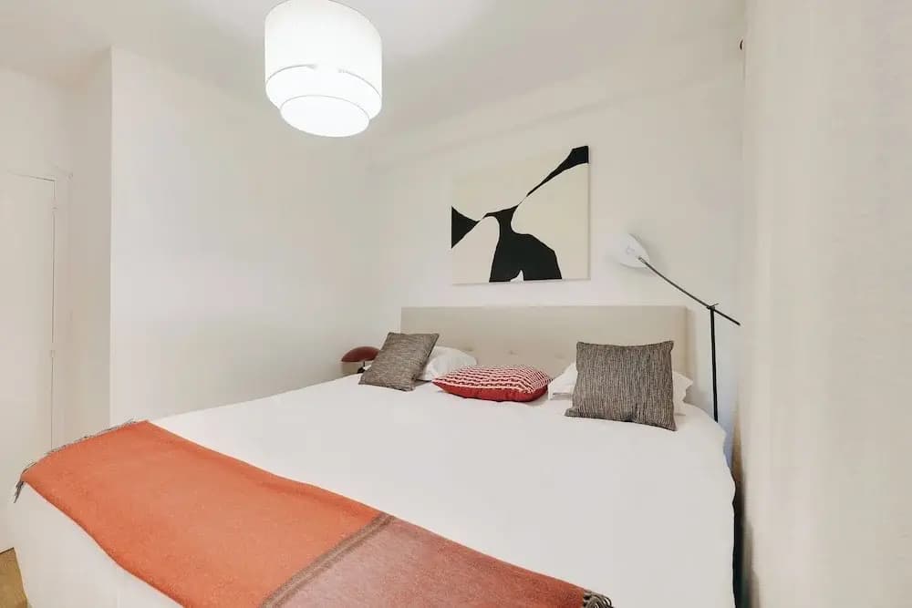 Beautiful Apartment 2br/6p - Eiffel Tower - photo 2