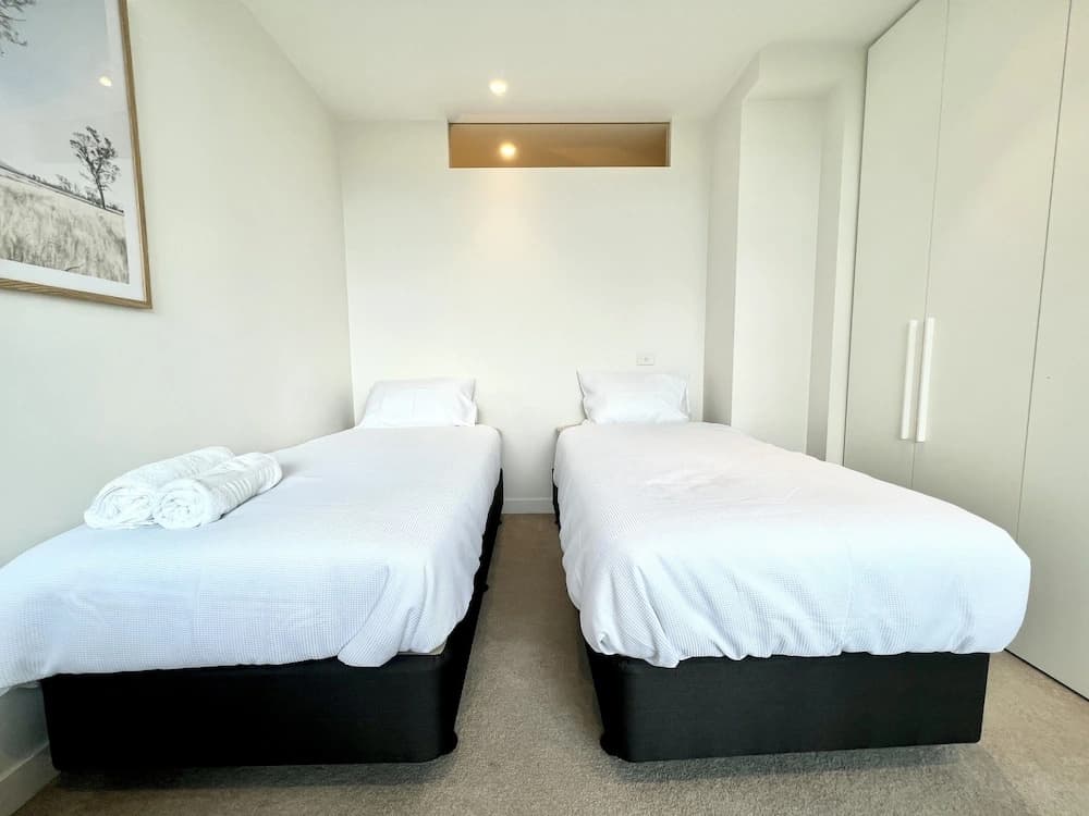 Readyset Apartment on Emerald - photo 3