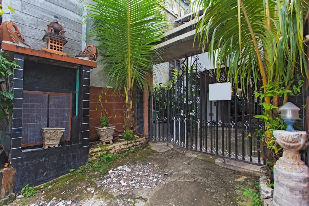 RedDoorz Pesanggrahan - photo 13