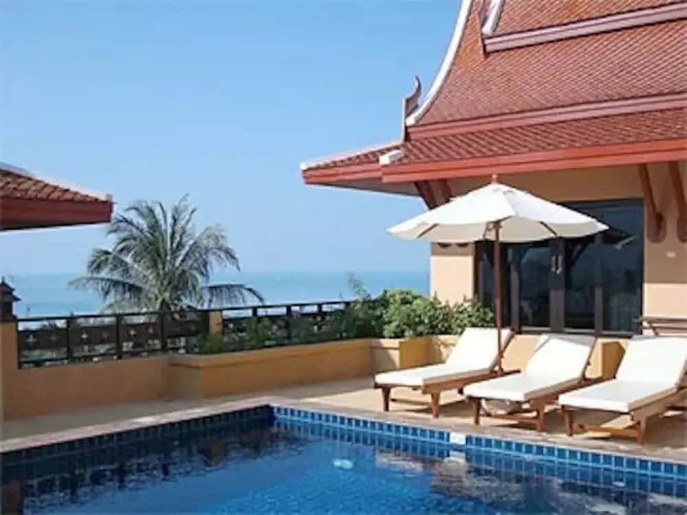 5 Bedroom Oceanview Pool Villa - photo 12