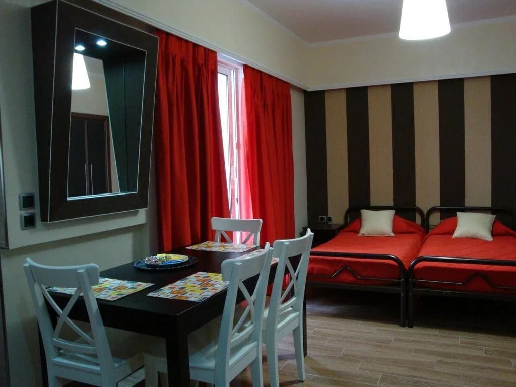 Tony´s Hotel - photo 7