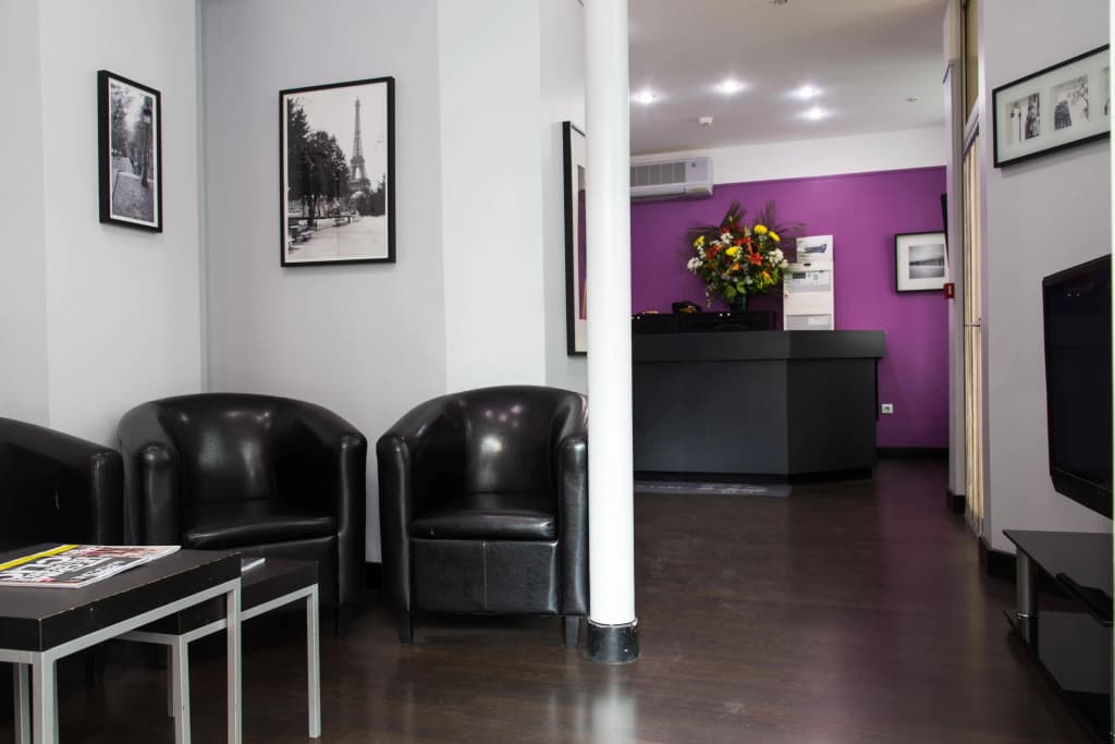 Hotel du Chemin Vert Paris - photo 13