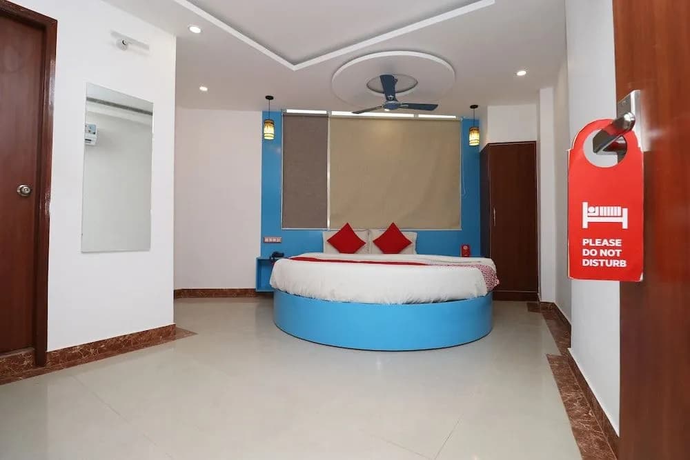 OYO 29952 D Comfort Residency - main photo