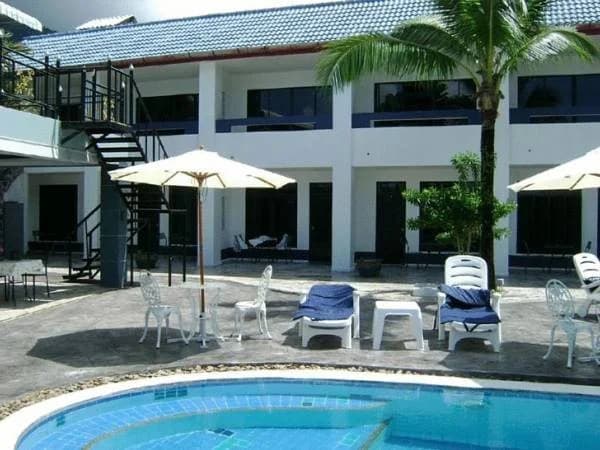 Tiki Garden Resort - photo 8