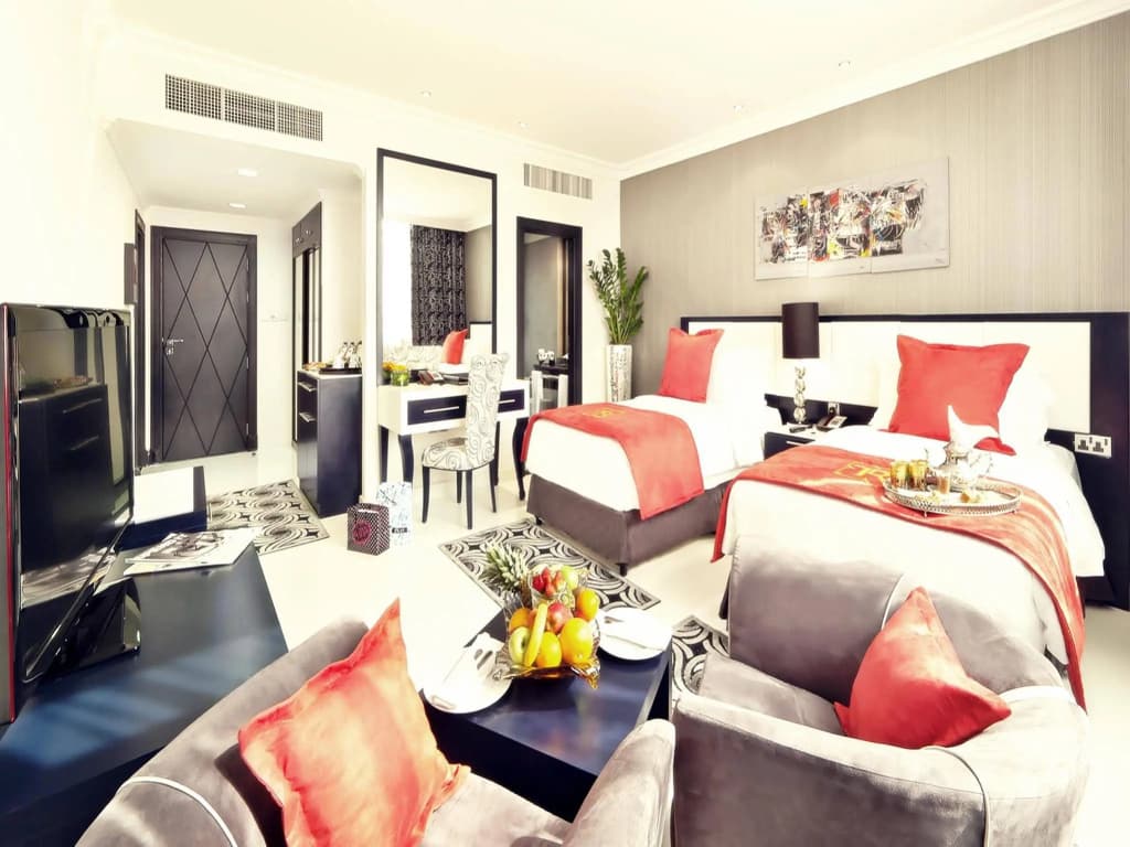 Swiss Hotel Corniche - photo 2