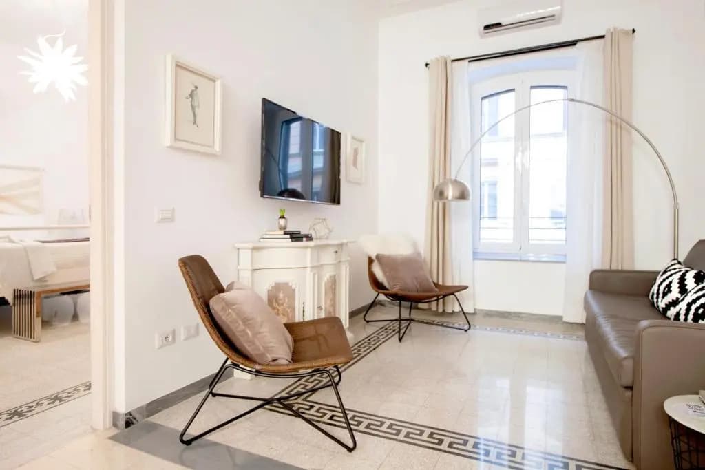 Modern Comfort, Poetic Charm - photo 3