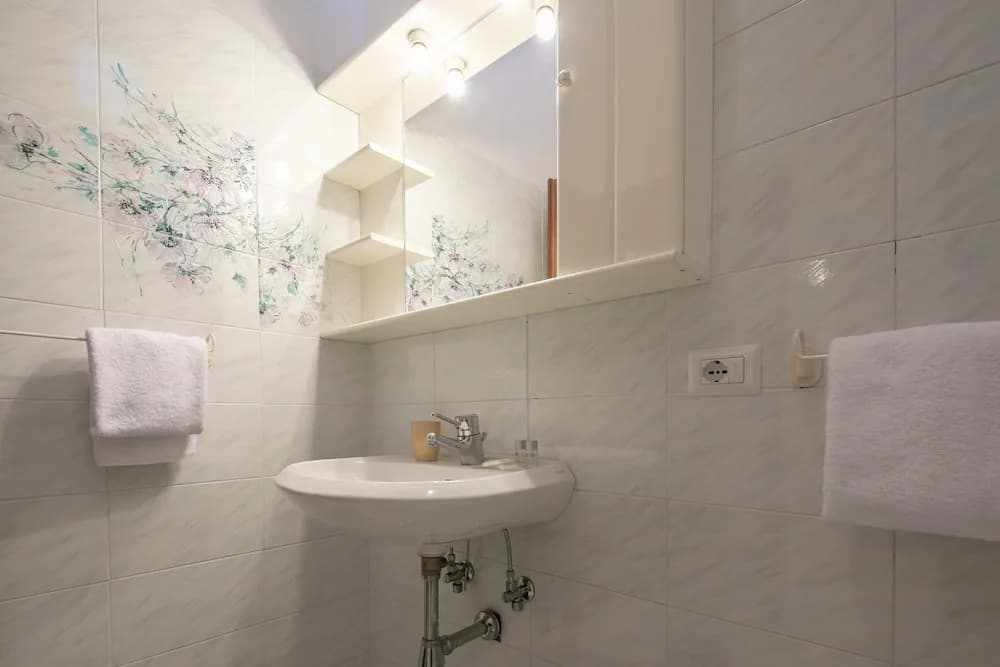 Santa Croce Apartments - photo 31