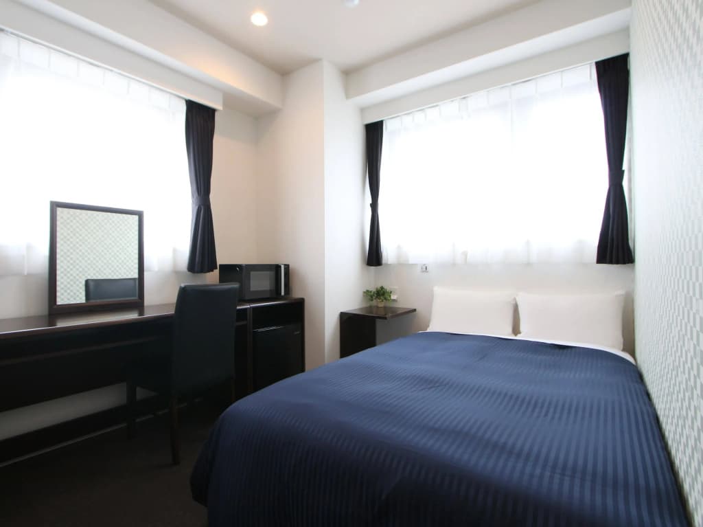 Hotel LiVEMAX ASAKUSA SKY FRONT - photo 2