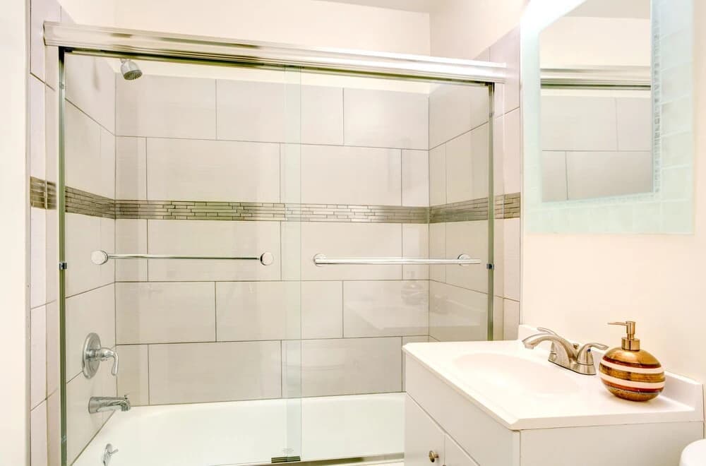 1 Bedroom near Hollywood Sights - photo 6