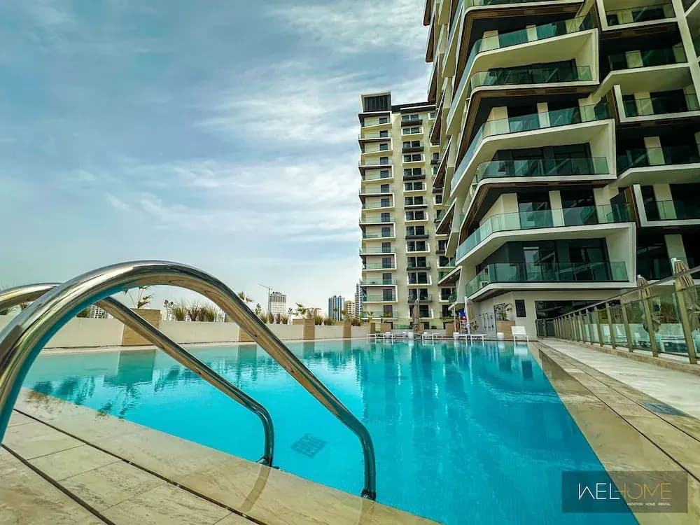 WelHome - Dubai Delight: Luxe Living 1BR at Binghatti Luna - photo 14