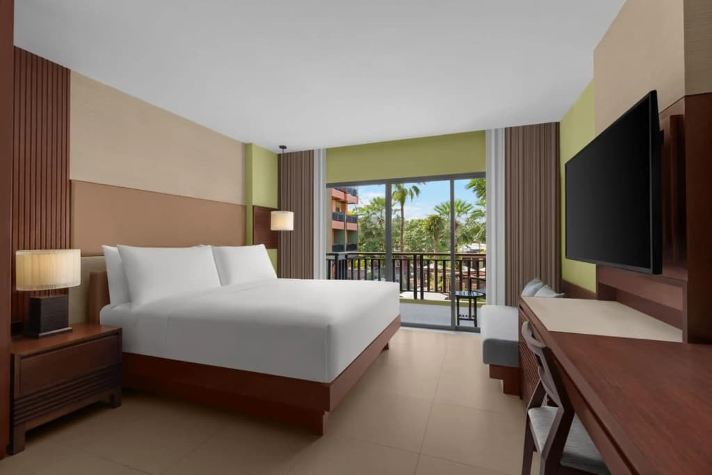 Courtyard by Marriott Phuket, Patong Beach Resort - photo 41
