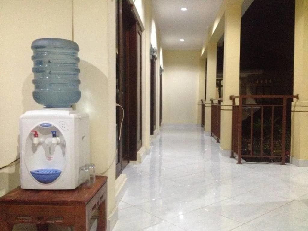 Sari Buana Bed & Breakfast - photo 13