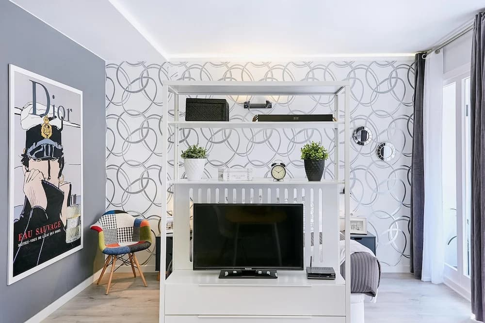 Urban District - MA31 Apartments - photo 17