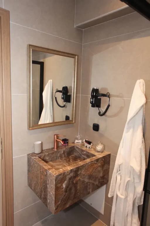 Ipelhome Avissinias Apartments - photo 18