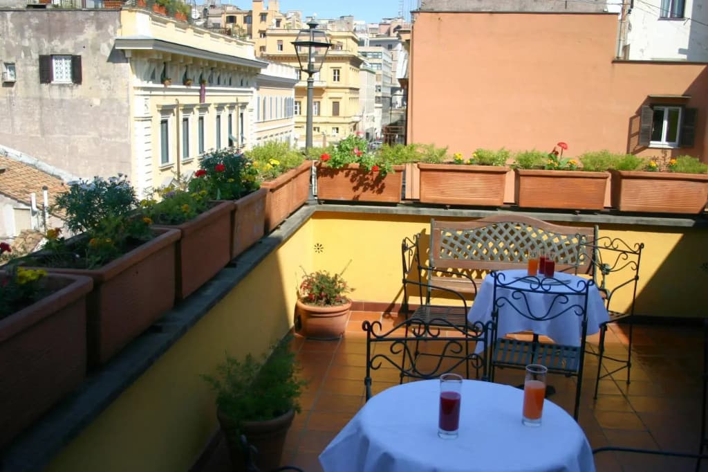 Hotel Canova - photo 15