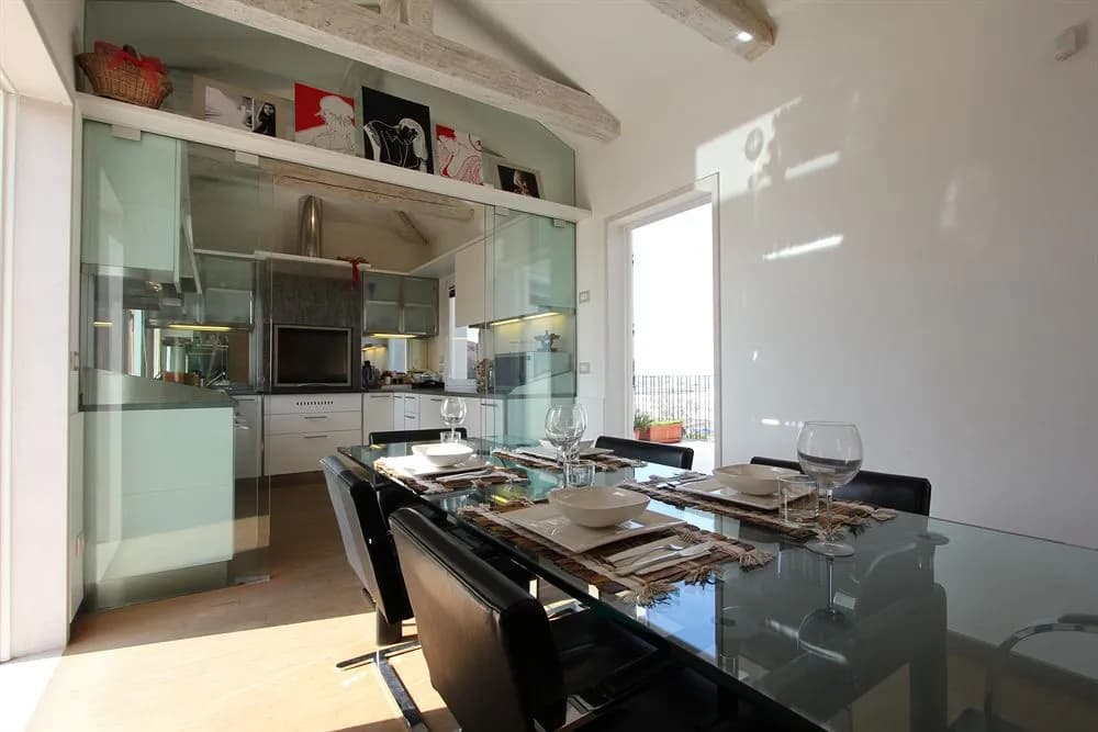 City Apartments - photo 24