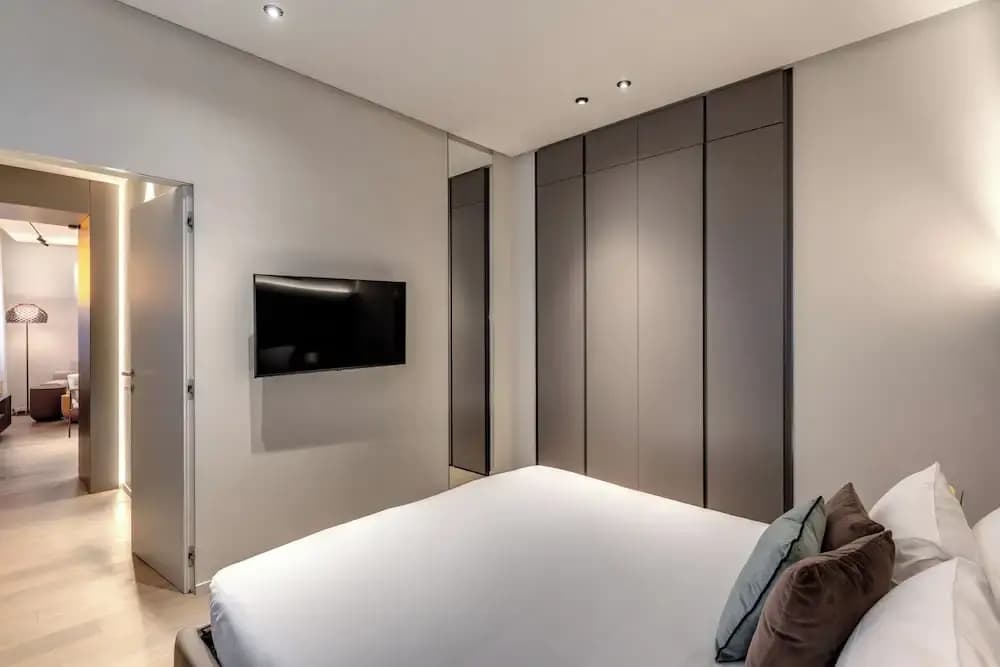 Modern Luxe - photo 1