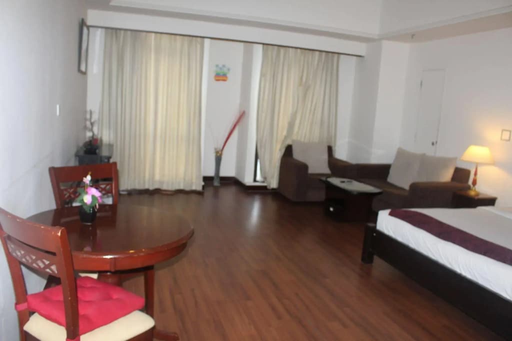 Grand Service Suite at Times Square - photo 3