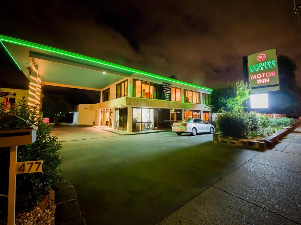 Sandown Regency - photo 17