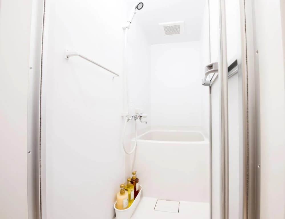 Capsule Hotel Transit Shinjuku - photo 7