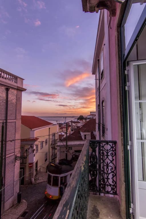 Alfama Patio Hostel - photo 1