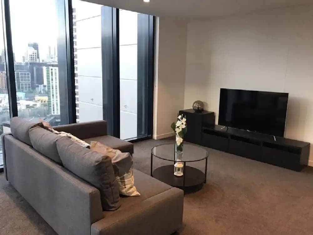 Southbank Platinum Tower Apartment - photo 6