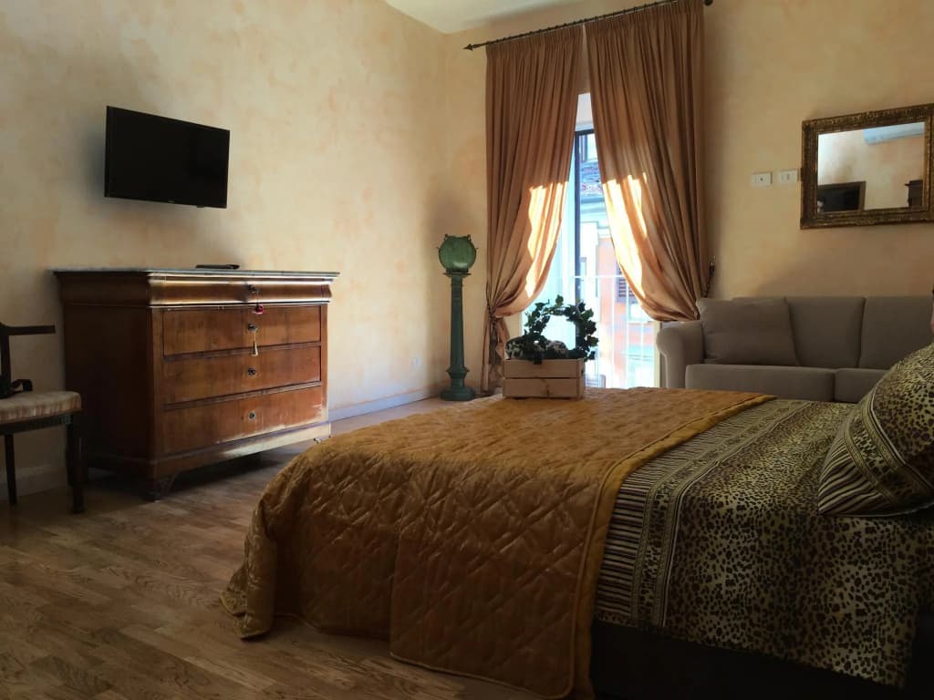 Pantheon Old Suite - photo 22