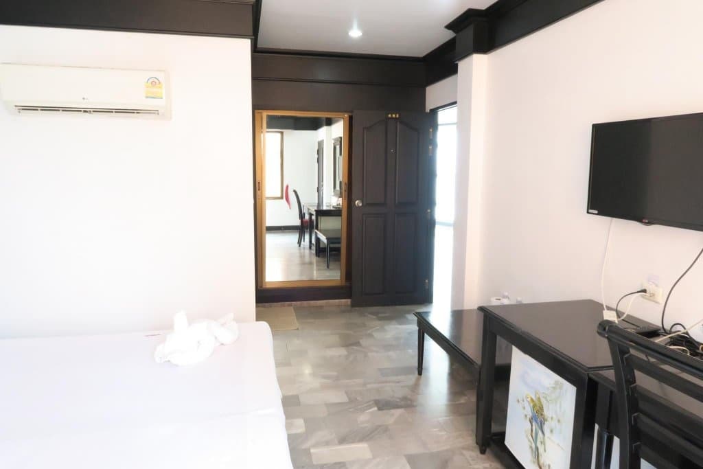 Maximum Boutique Hotel - photo 32