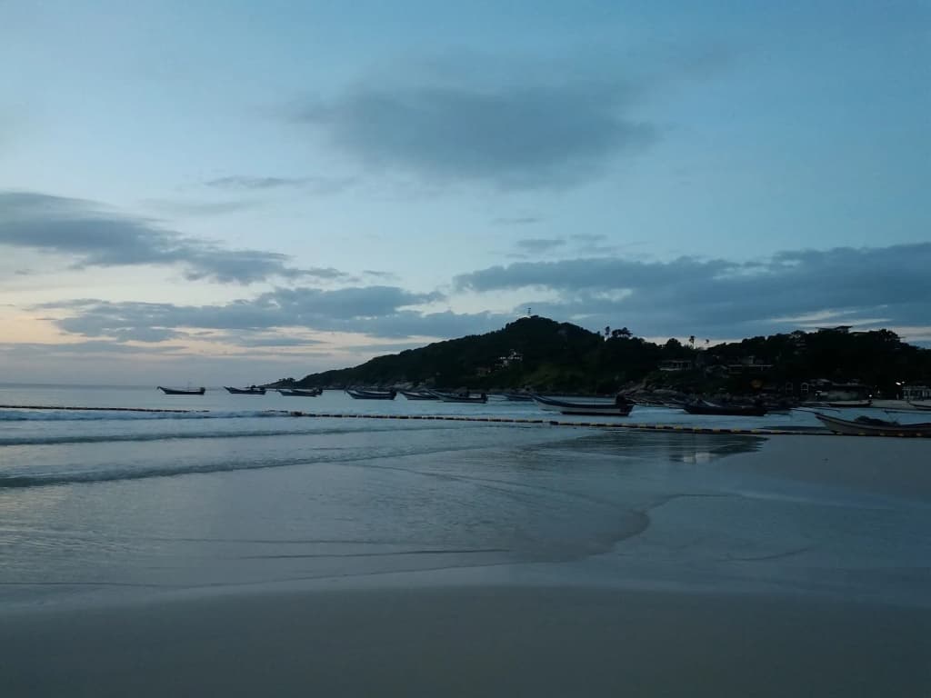 Haadrin Resort - photo 20