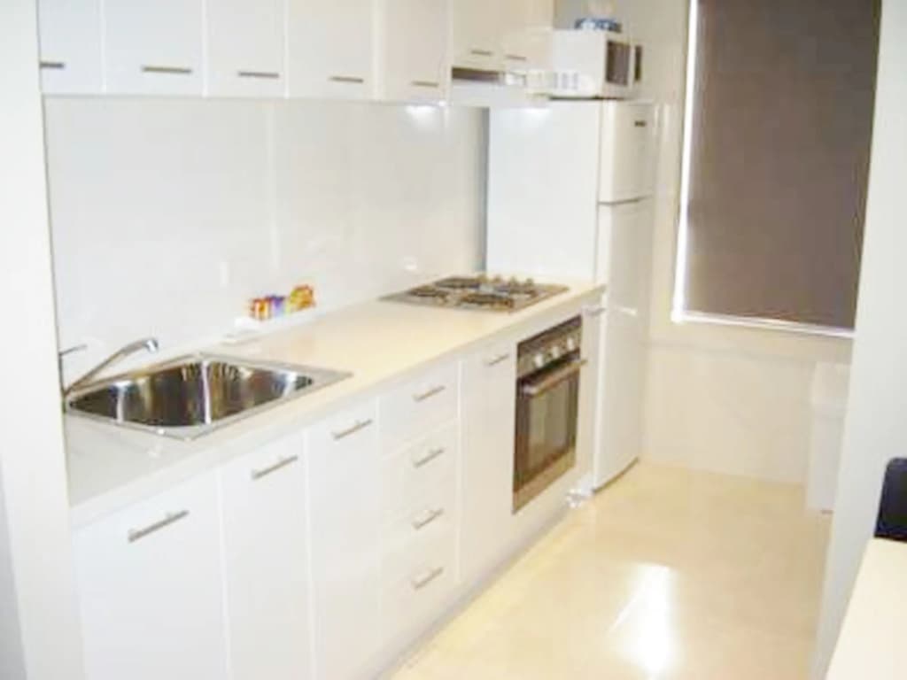 Apartments on Chapman - photo 14