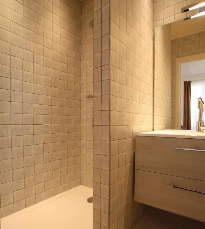 Apartments Paris Centre - At Home Hotel - photo 8