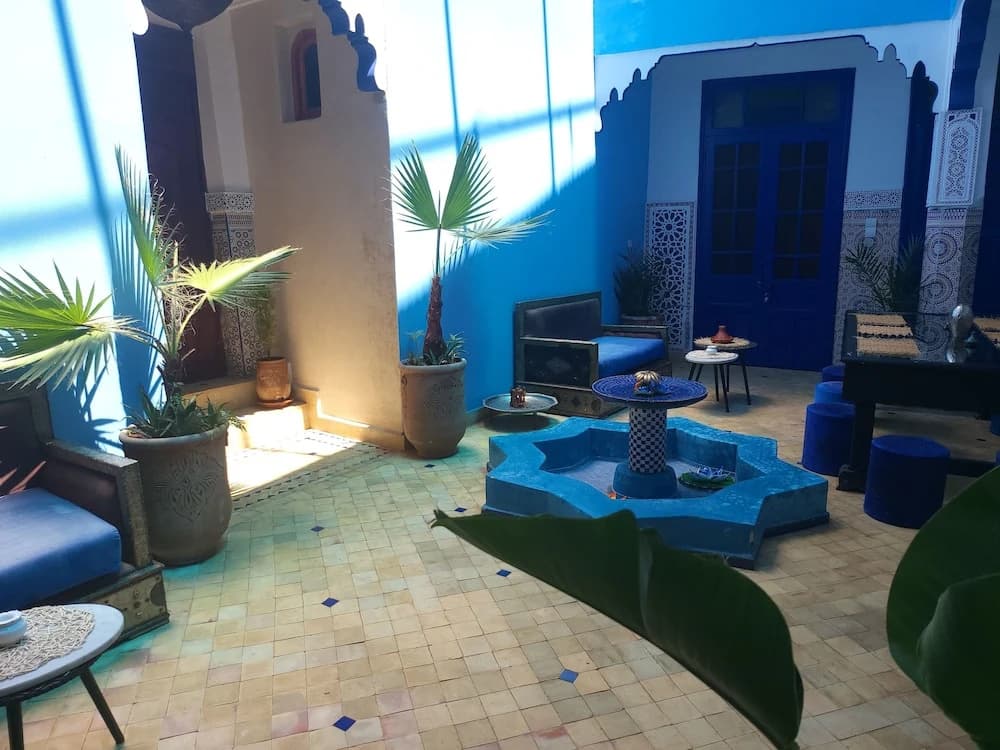 Riad Imndi - photo 22