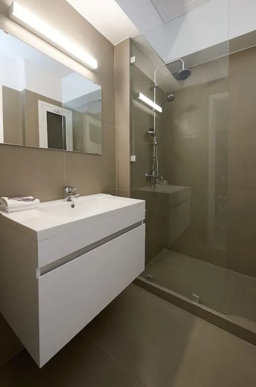 Parthenon Apartment - photo 9