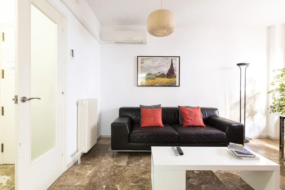 AB Eixample Bocabella Apartment - photo 8