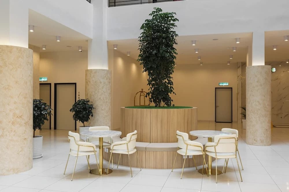 Wellesley Hotel - photo 20