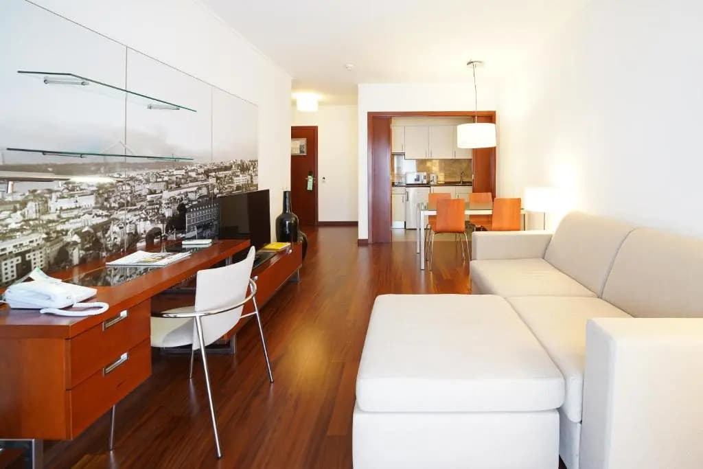 Legendary Lisboa Suites - photo 31