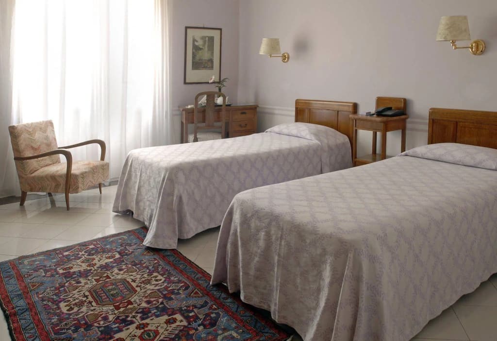 Hotel Lancelot - photo 3